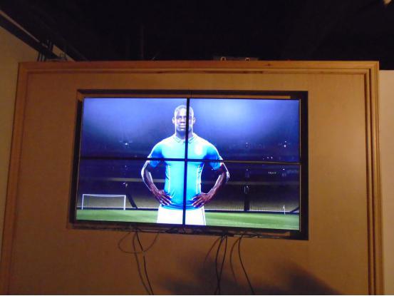 勁浪46寸三星超薄邊液晶拼接屏用于展示幕墻解決方案