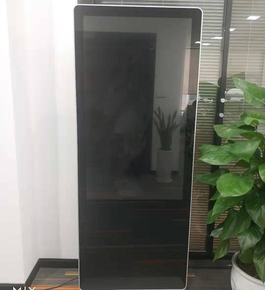 重慶觸摸查詢一體機(jī)應(yīng)該怎么挑選？