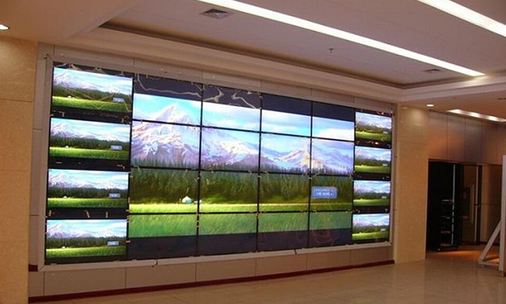 <a href='http://www.360bbc.com/product-list-pcid-49-page-1.html' class='insidelink' target='_blank' title=''>液晶拼接墻</a>