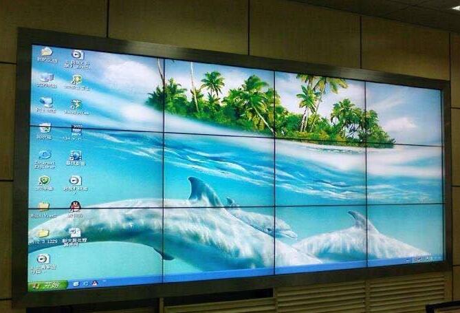 監(jiān)控液晶拼接屏.jpg 監(jiān)控液晶拼接屏.jpg